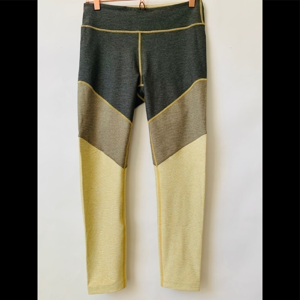 Outdoor Voices 7/8 Springs Colorblock Leggings L